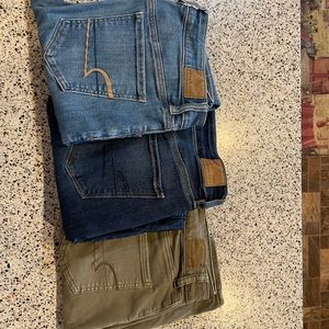 3 Pairs AE Jeans